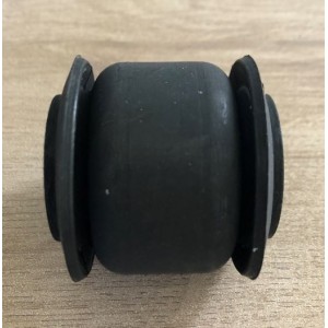 SILENTBLOC BARRE PANHARD AV AR NISSAN PATROL jusqu'à 09/2001 coté pont