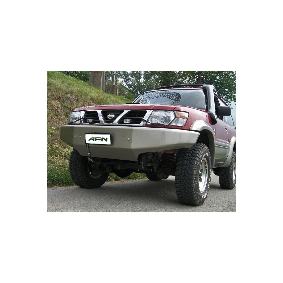 PARE CHOC AV by AFN NISSAN PATROL Y61 2.8 LTD