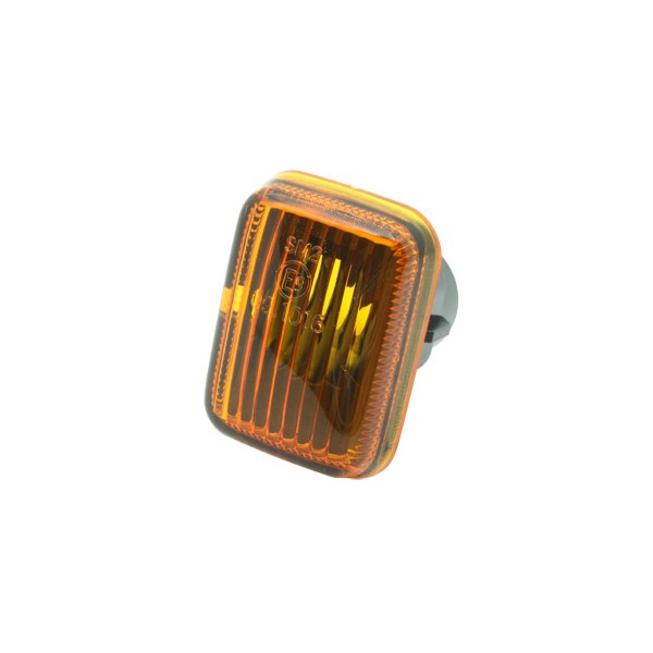 REPETITEUR DE CLIGNOTANT D'AILES AVANT REPETITEUR DE CLIGNOTANT D'AILES AVANT