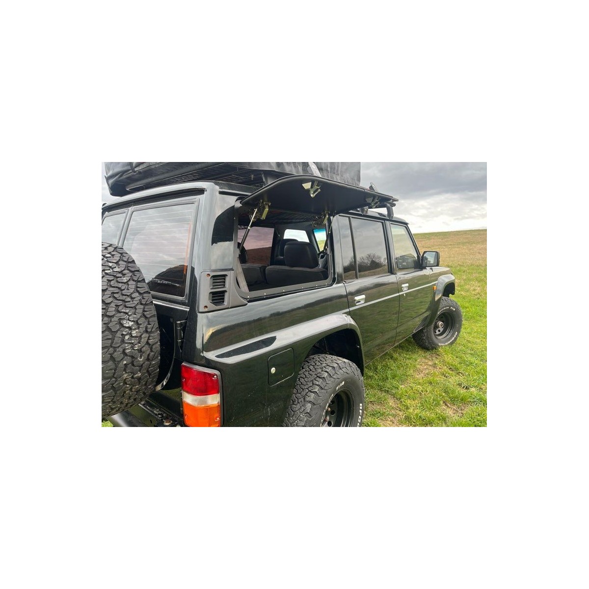 Fenêtre Gullwing aluminium gauche Y60 long