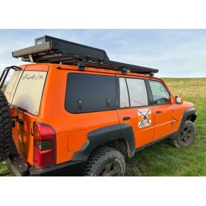 Fenêtre Gullwing aluminium gauche Y61 long