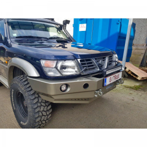 PARE CHOC AVANT NISSAN Y61