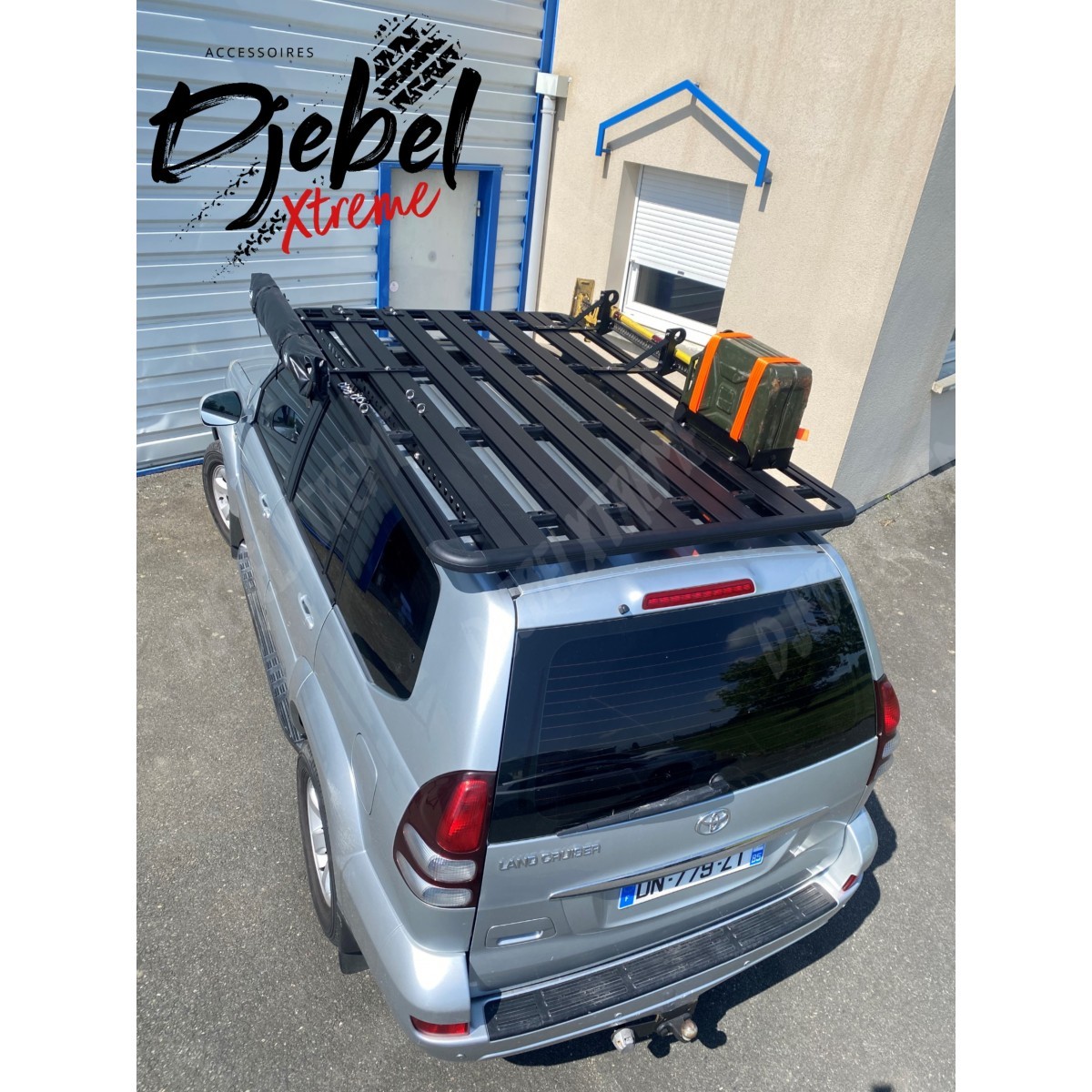 SUPPORT CRIC HI LIFT ET PELLE SUR GALERIE - DJEBELXTREME