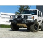 LAND CRUISER J7
